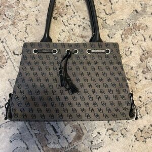 Dooney and Bourke purse